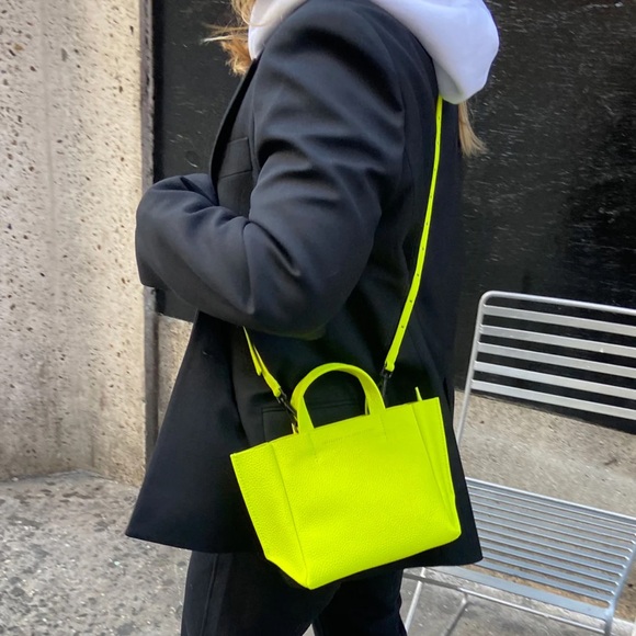AMPERSAND AS APOSTROPHE MICRO-TOTE BAG - Picture 1 of 5